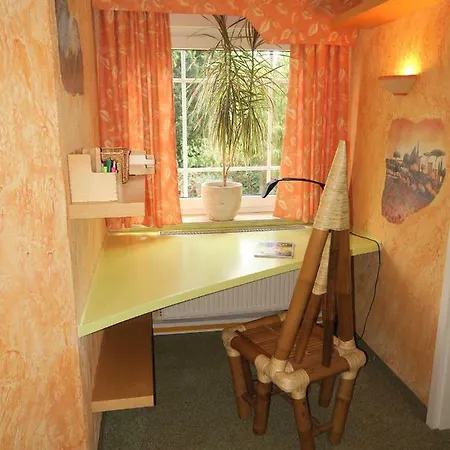 Haus Am Teich Hébergement de vacances Zwenkau